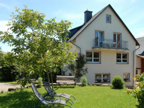Отель Comfortable holiday home in Manderscheid with garden  Мандершайд